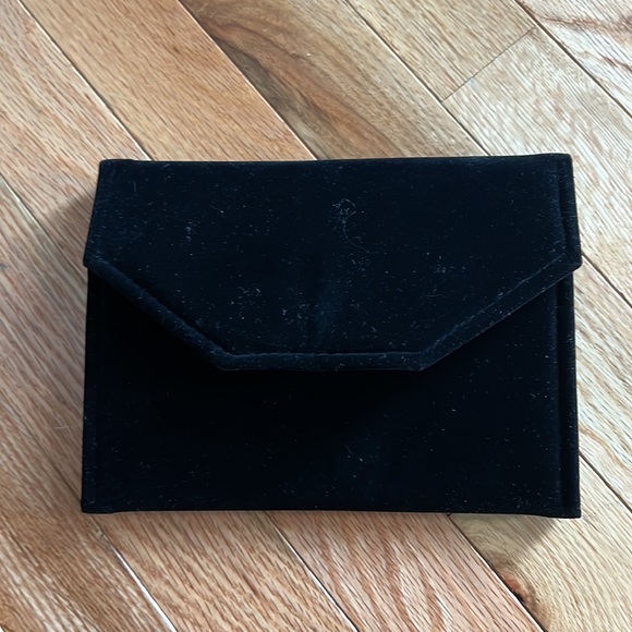 Stunning amethyst sapphire and 14k gold pendant and earring set w display case! - Picture 5 of 12